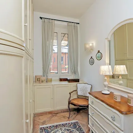Casa Giulia Daire Roma