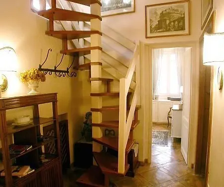 Casa Giulia Рим