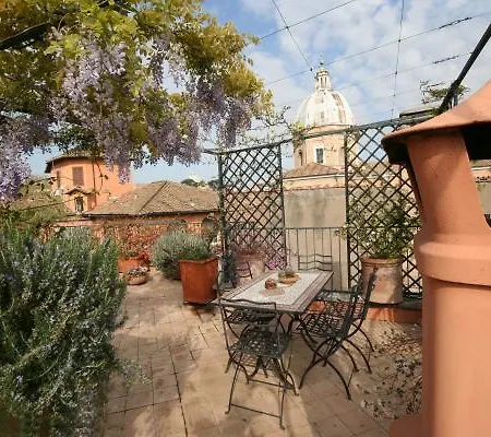 Casa Giulia * Рим